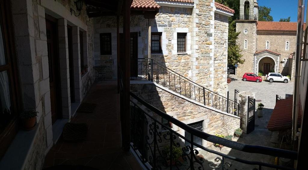 Ξενωνασ Σελινουντα Hotel Kosmás Eksteriør billede