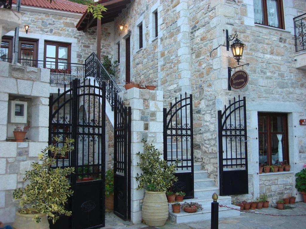Ξενωνασ Σελινουντα Hotel Kosmás Eksteriør billede