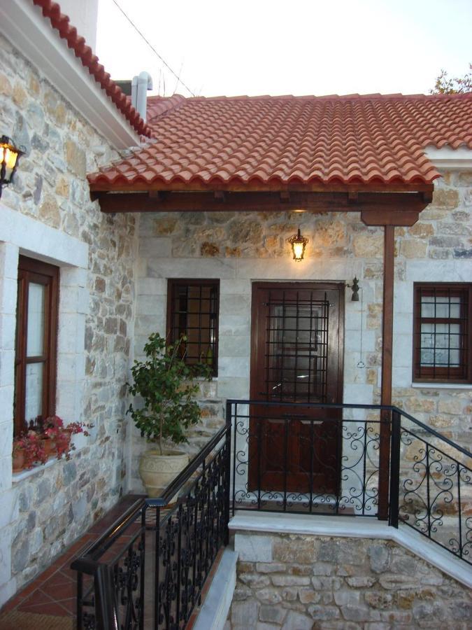Ξενωνασ Σελινουντα Hotel Kosmás Eksteriør billede