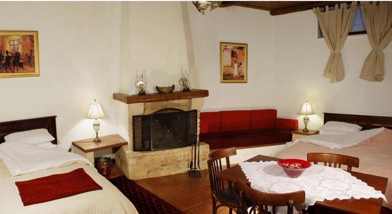 Ξενωνασ Σελινουντα Hotel Kosmás Eksteriør billede